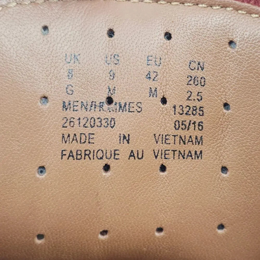 Clarks unstructured unelott